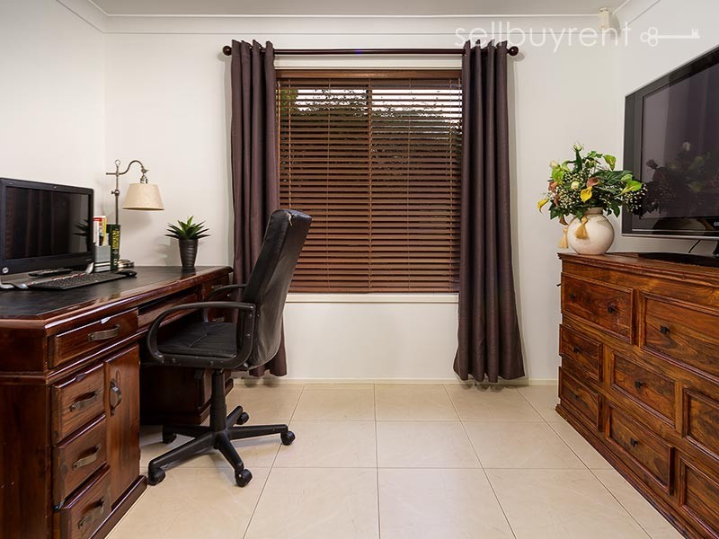 33 WARE AVENUE, Wodonga VIC 3690