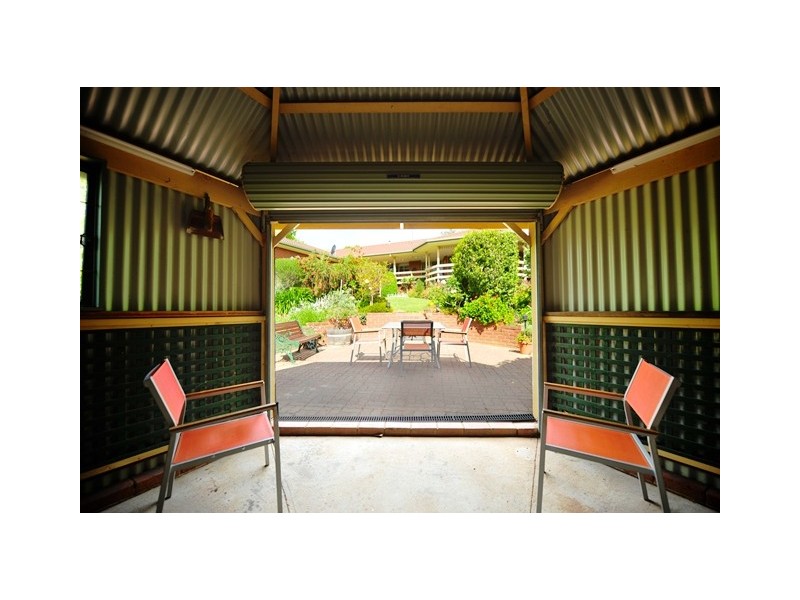 49 SAN SOUCI DRIVE, Wodonga VIC 3690