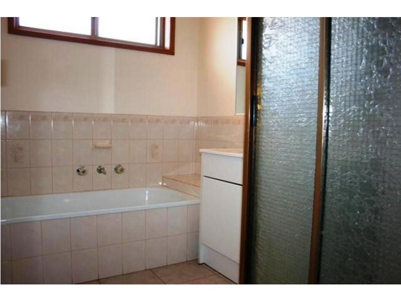 3/15 WARE AVENUE, Wodonga VIC 3690