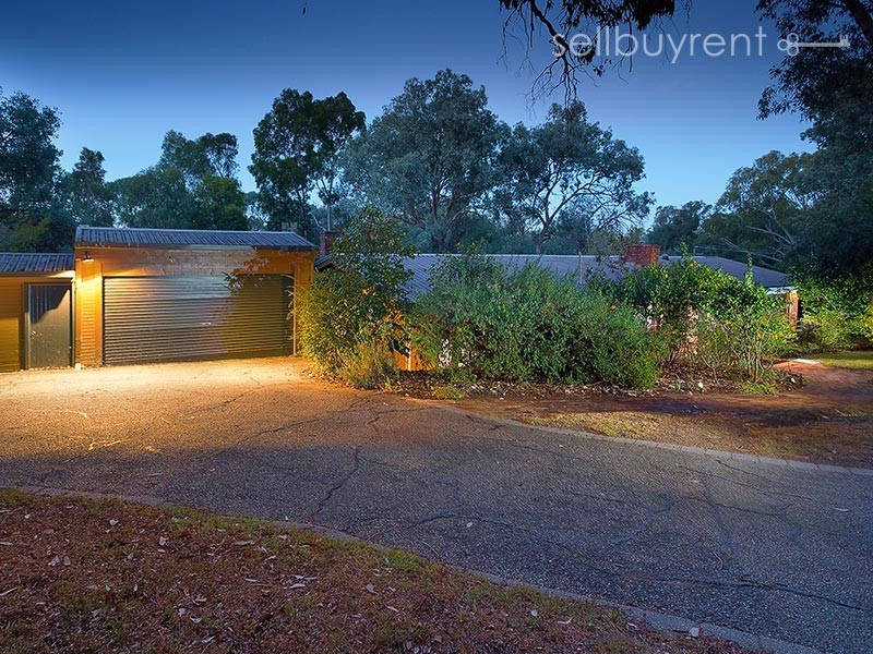 1 FORD COURT, Baranduda VIC 3691