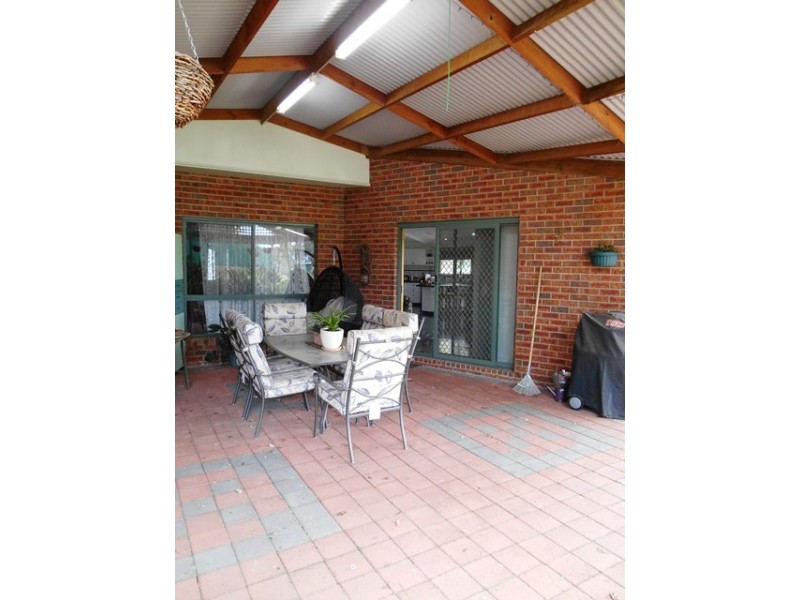 32 HOWARDS ROAD, Baranduda VIC 3691