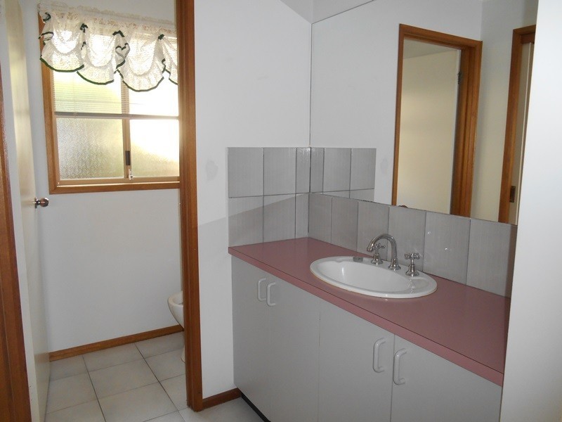 20 CHIFLEY STREET, Wodonga VIC 3690