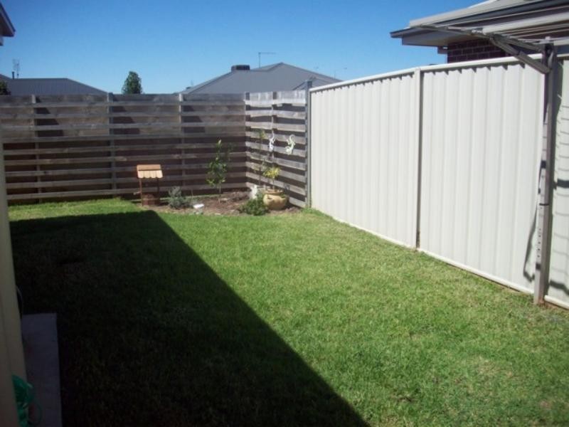 20 FITZROY STREET, Wodonga VIC 3690