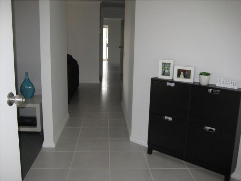 6 LAUREN PLACE, Wodonga VIC 3690