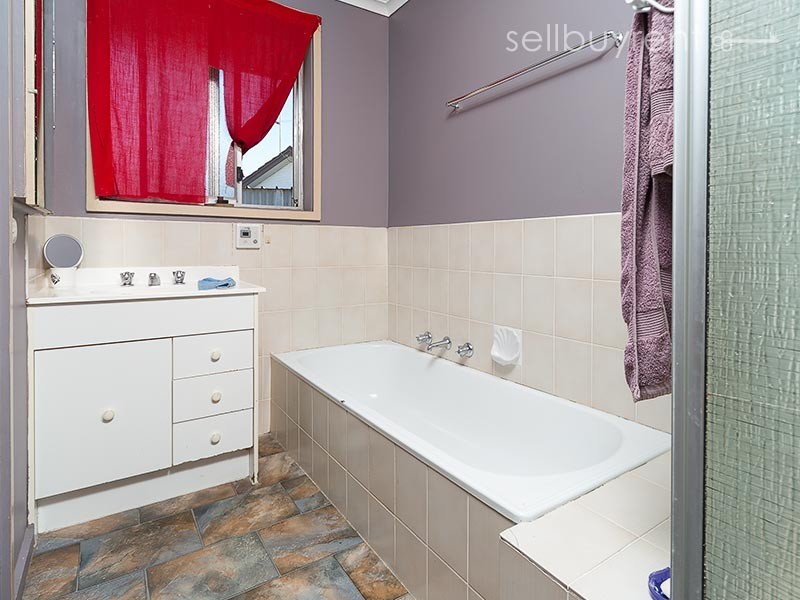 5 OSLO COURT, Wodonga VIC 3690