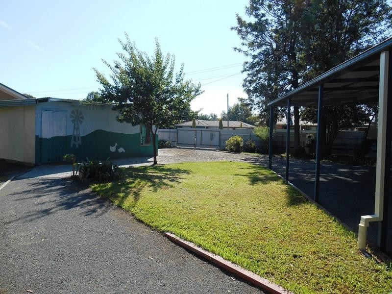 141 ADAMS COURT, Jindera NSW 2642