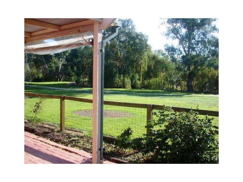 3/4 YANCO COURT, Wodonga VIC 3690