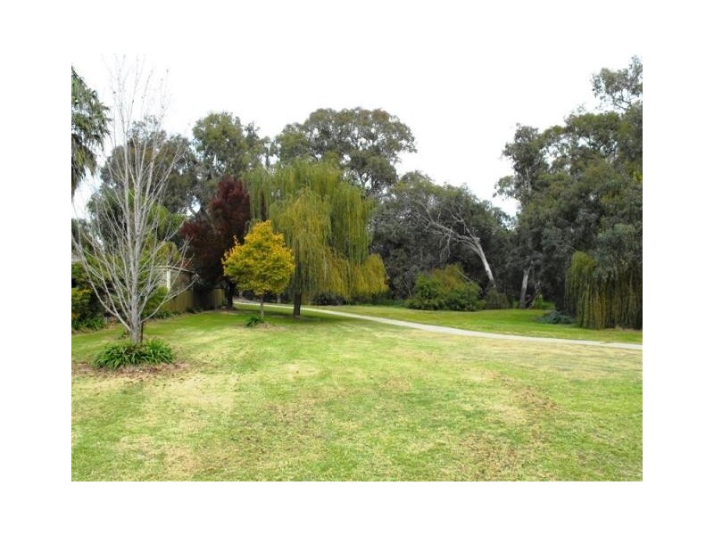 3/4 YANCO COURT, Wodonga VIC 3690