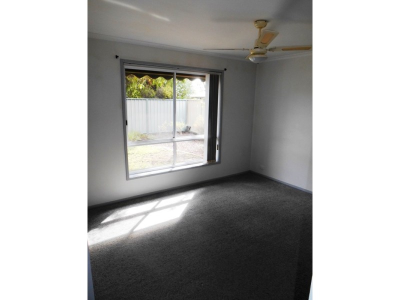 2/354 LAWRENCE STREET, Wodonga VIC 3690