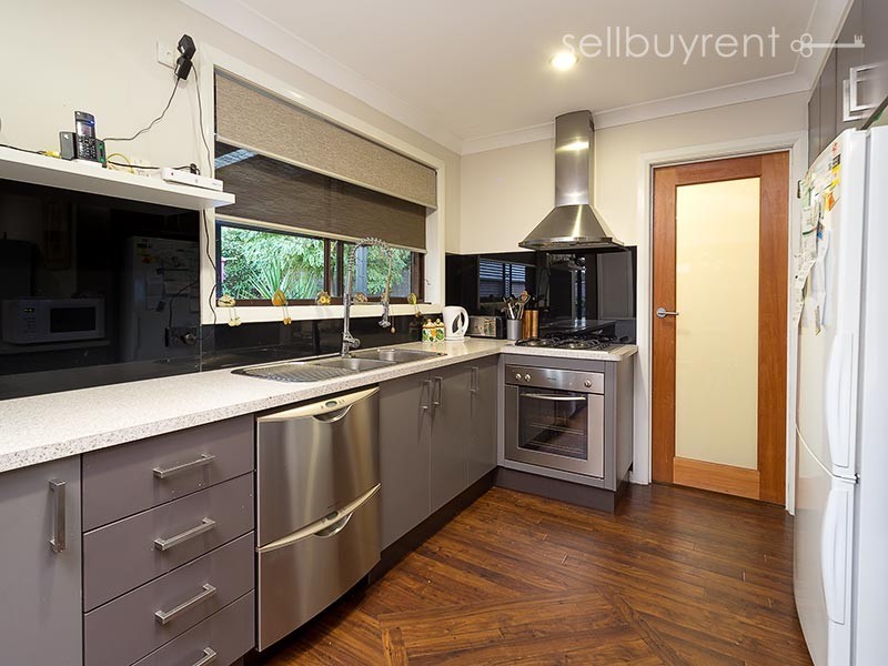 34 MCEWEN CRESCENT, Wodonga VIC 3690