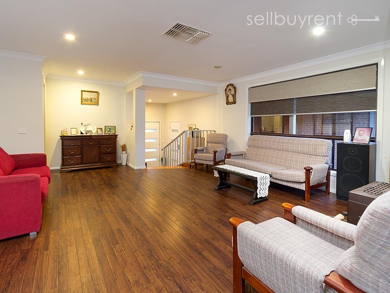 34 MCEWEN CRESCENT, Wodonga VIC 3690