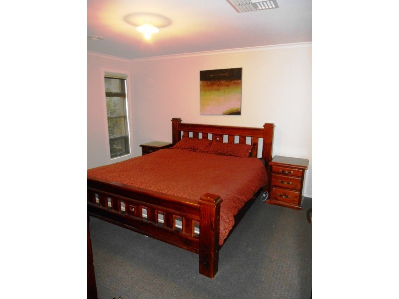 15 MURRAY WAY, Wodonga VIC 3690