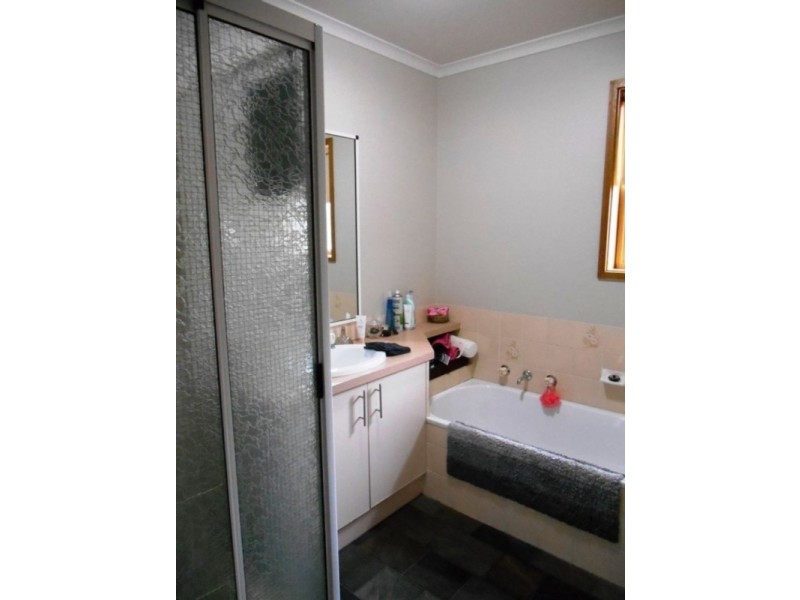 1/152 MELROSE DRIVE, Wodonga VIC 3690