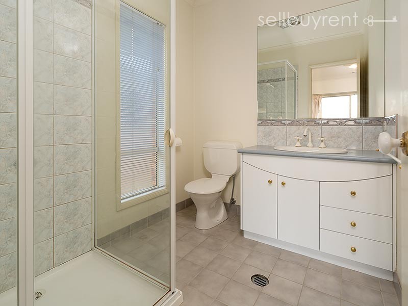 23 FLORENCE CRESCENT, Albury NSW 2640