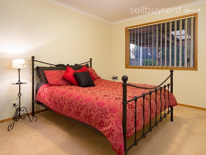 6 CLIFFORD COURT, Wodonga VIC 3690