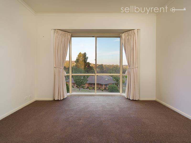 23 FLORENCE CRESCENT, Albury NSW 2640