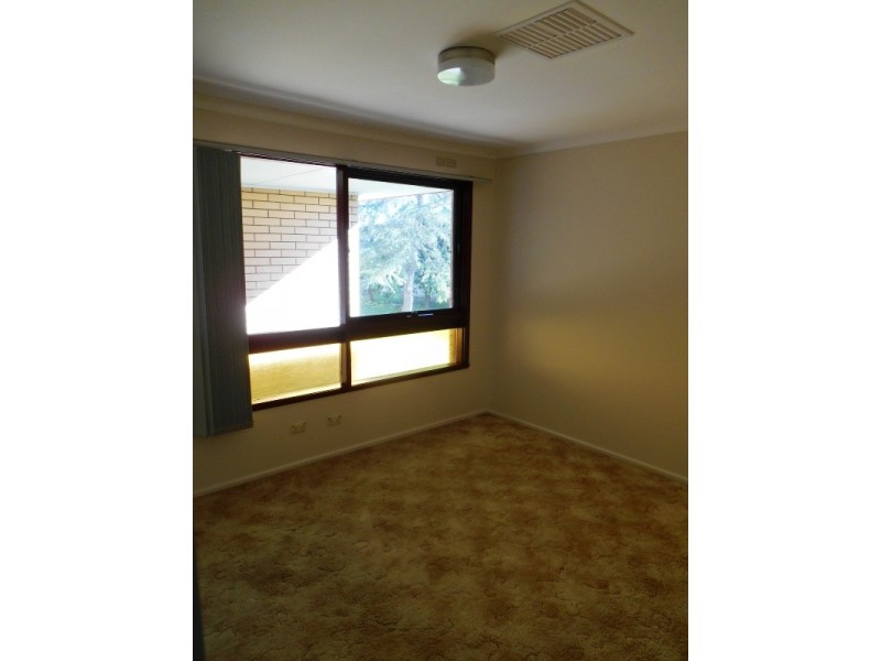 11/4 ANNE STREET, Wodonga VIC 3690