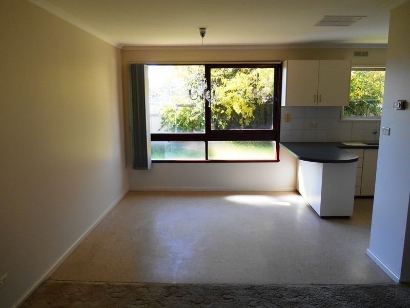 11/4 ANNE STREET, Wodonga VIC 3690