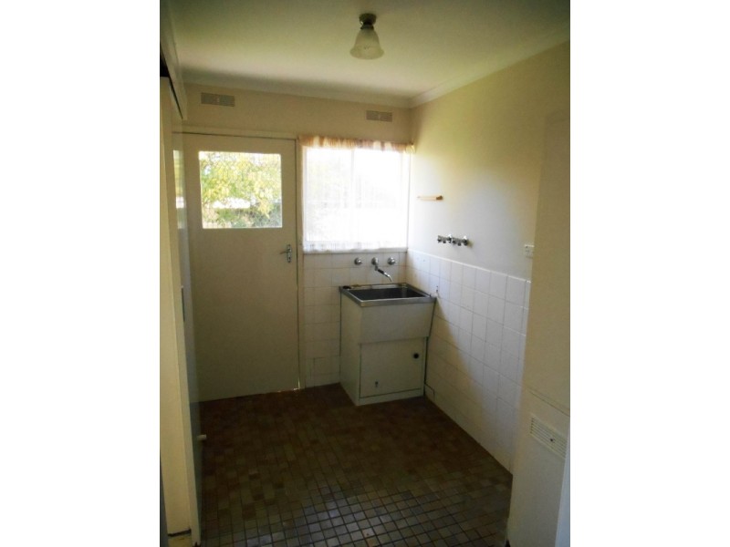 11/4 ANNE STREET, Wodonga VIC 3690