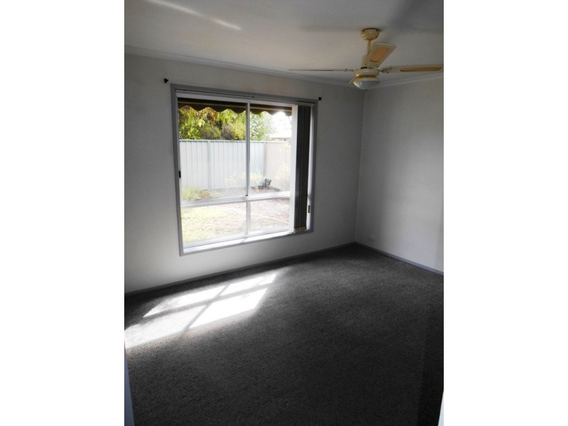 2/354 LAWRENCE STREET, Wodonga VIC 3690