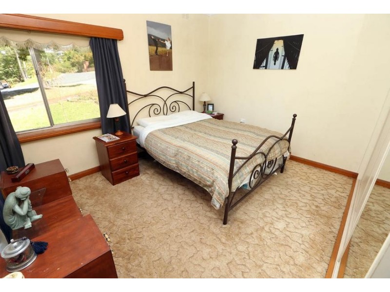 615 READ PLACE, Albury NSW 2640