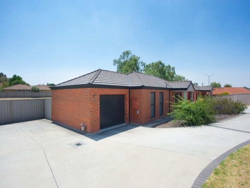 4/5 HORSFALL COURT, Wodonga VIC 3690