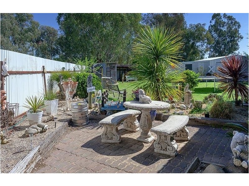 7 PALMERSTON STREET, Barnawartha VIC 3688