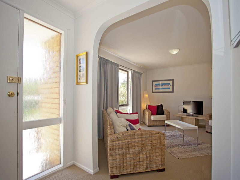 581 LYNE STREET, Albury NSW 2640