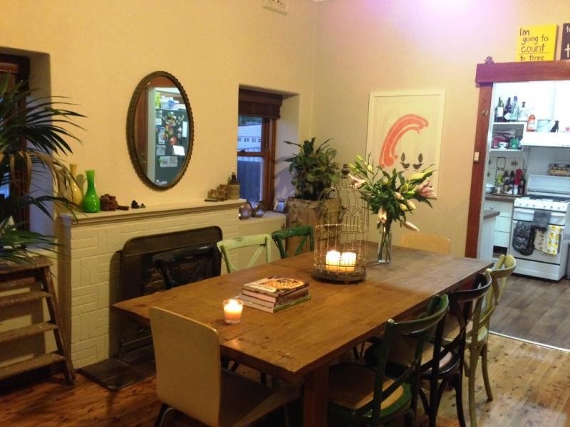 33 BATT AVENUE, Wodonga VIC 3690