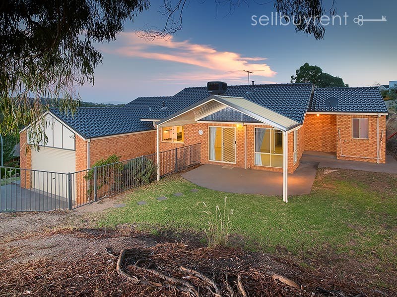 23 FLORENCE CRESCENT, Albury NSW 2640