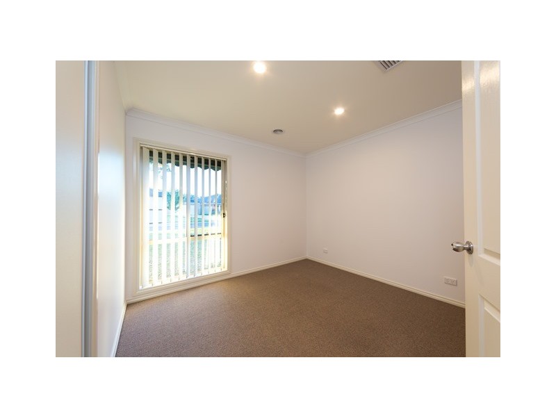 2 BIRKDALE TERRACE, Wodonga VIC 3690