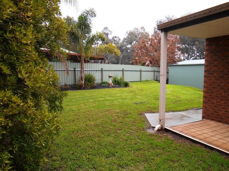 32 MCMAHON PLACE, Wodonga VIC 3690