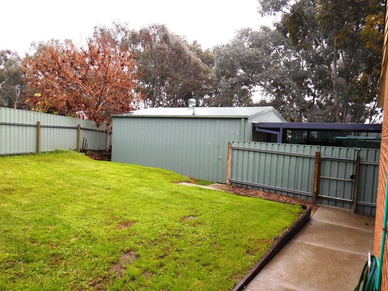 32 MCMAHON PLACE, Wodonga VIC 3690