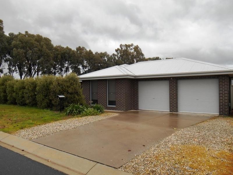 1 SNOWY STREET, Wodonga VIC 3690