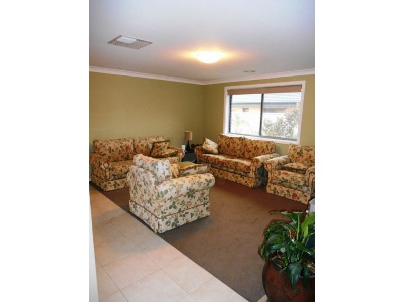 1 SNOWY STREET, Wodonga VIC 3690