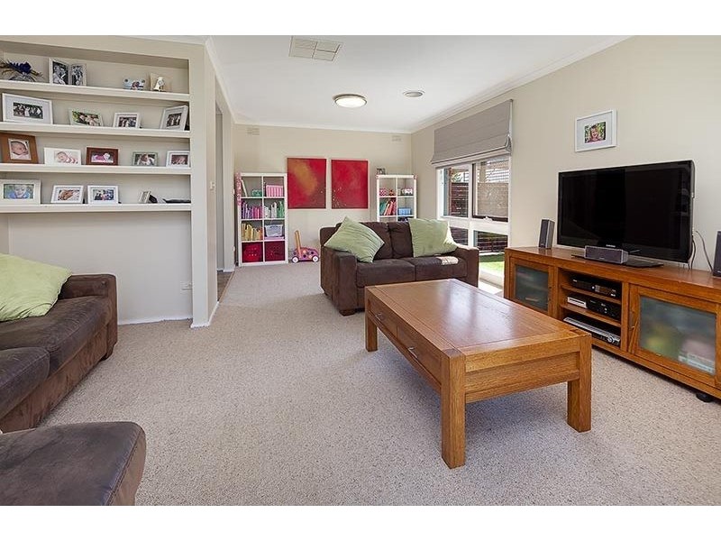 4 FERN AVENUE, Wodonga VIC 3690