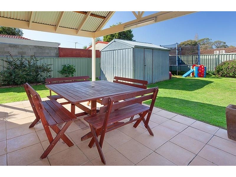 4 FERN AVENUE, Wodonga VIC 3690