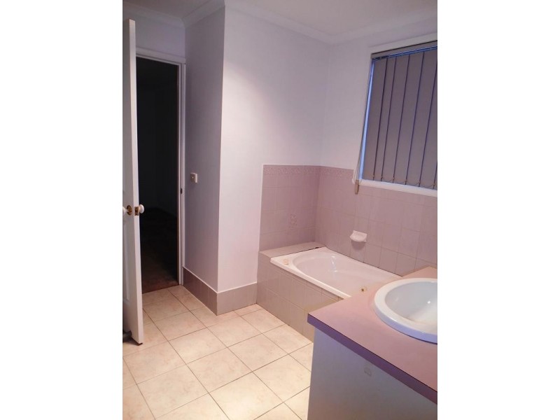 83 MARSHALL STREET, Wodonga VIC 3690
