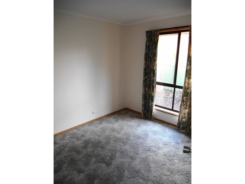 32 MENZIES STREET, Wodonga VIC 3690