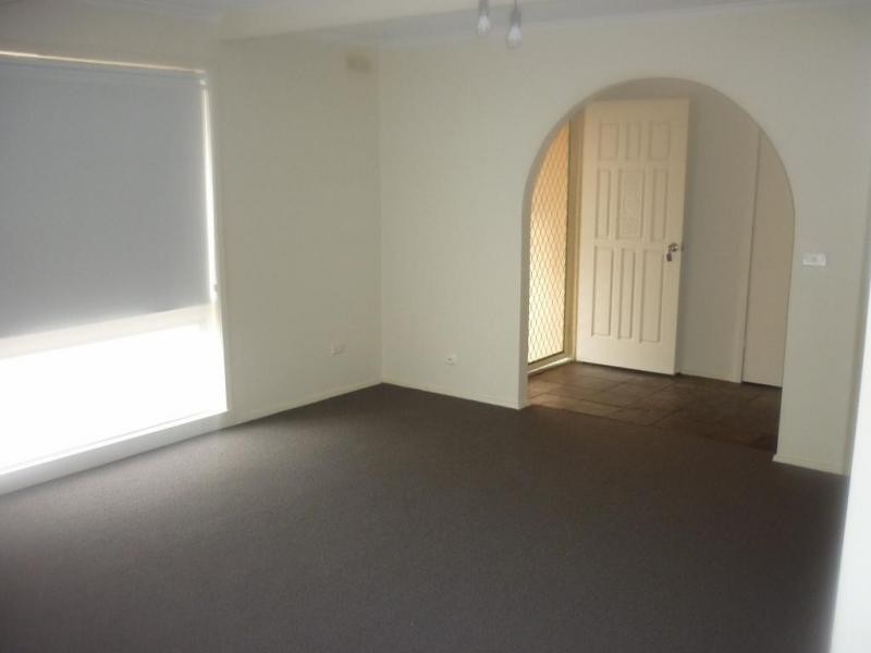 4 DIOSMA COURT, Wodonga VIC 3690