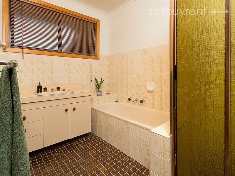 2/1 CELTIC COURT, Wodonga VIC 3690