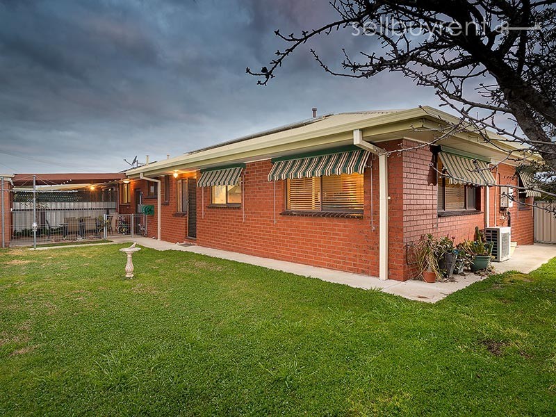 2/1 CELTIC COURT, Wodonga VIC 3690