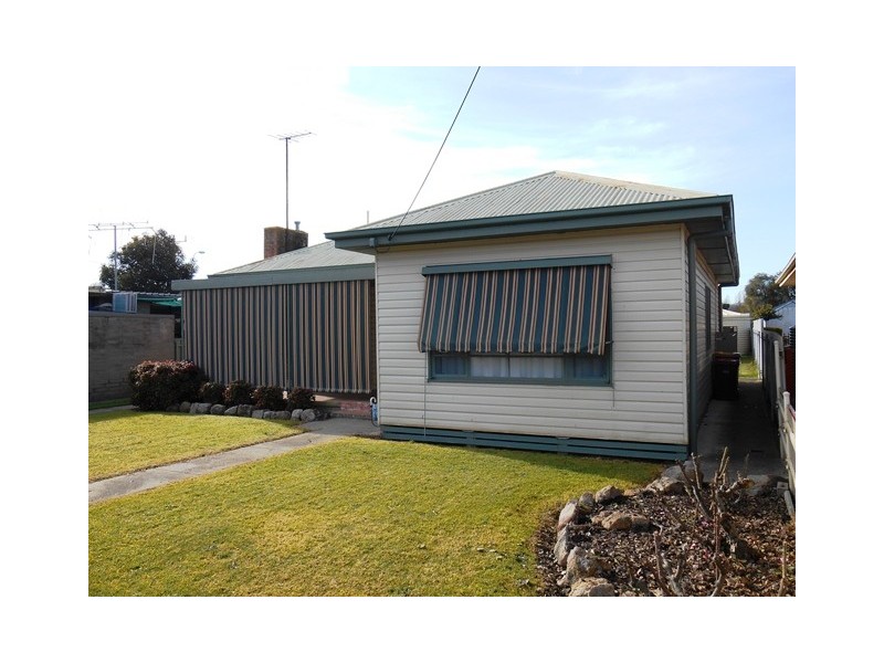 32 KELLY STREET, Wodonga VIC 3690