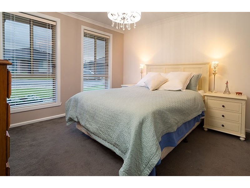 2 MACLEAY COURT, Wodonga VIC 3690