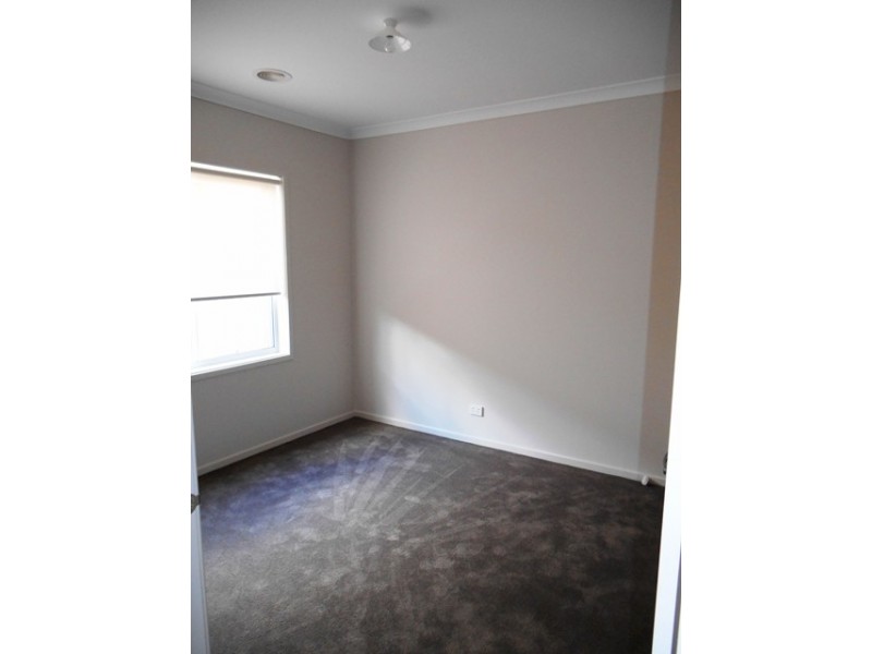 10 JACKA STREET, Wodonga VIC 3690