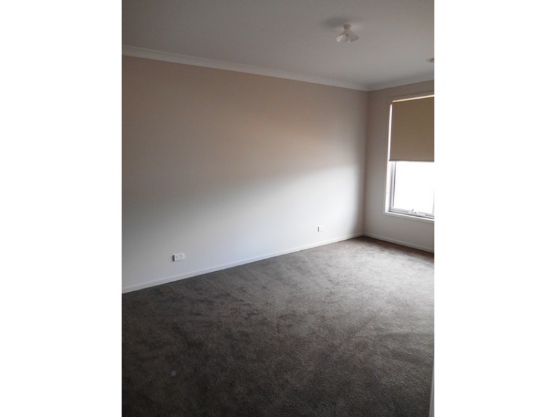 10 JACKA STREET, Wodonga VIC 3690