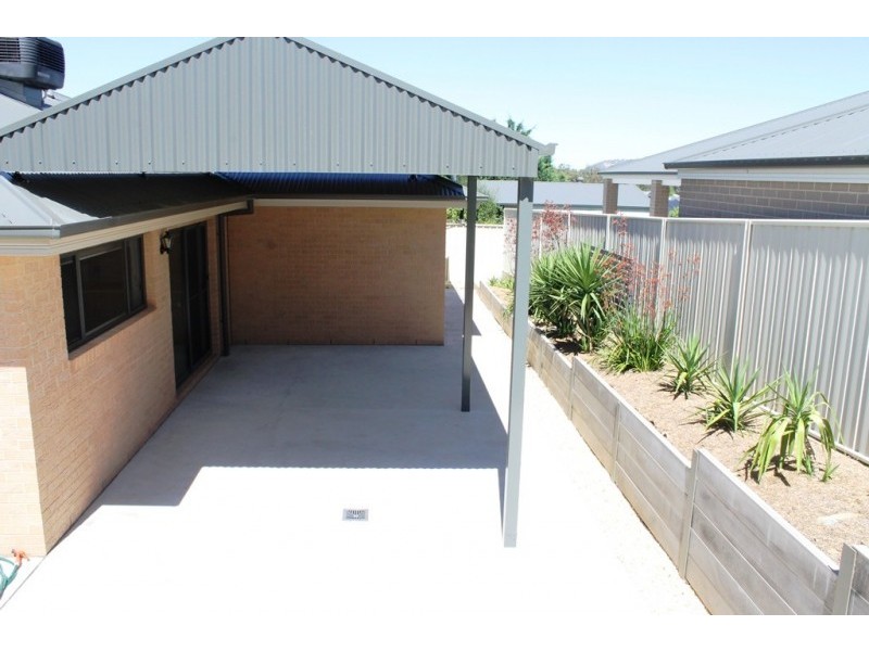 1 INNISBROOK AVENUE, Wodonga VIC 3690