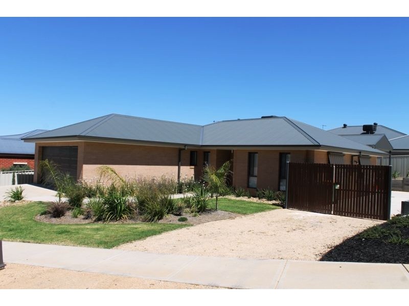 1 INNISBROOK AVENUE, Wodonga VIC 3690