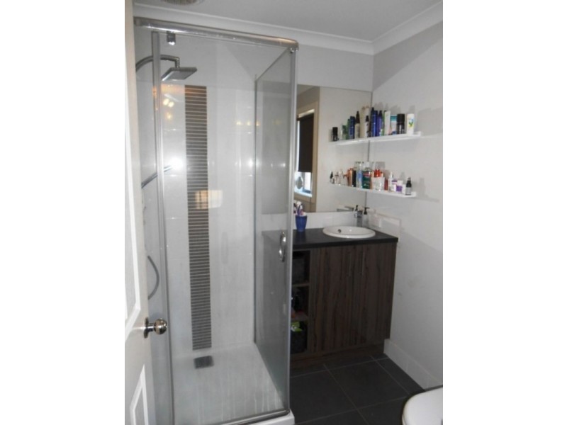 3 LYSTERFIELD LANE, Wodonga VIC 3690