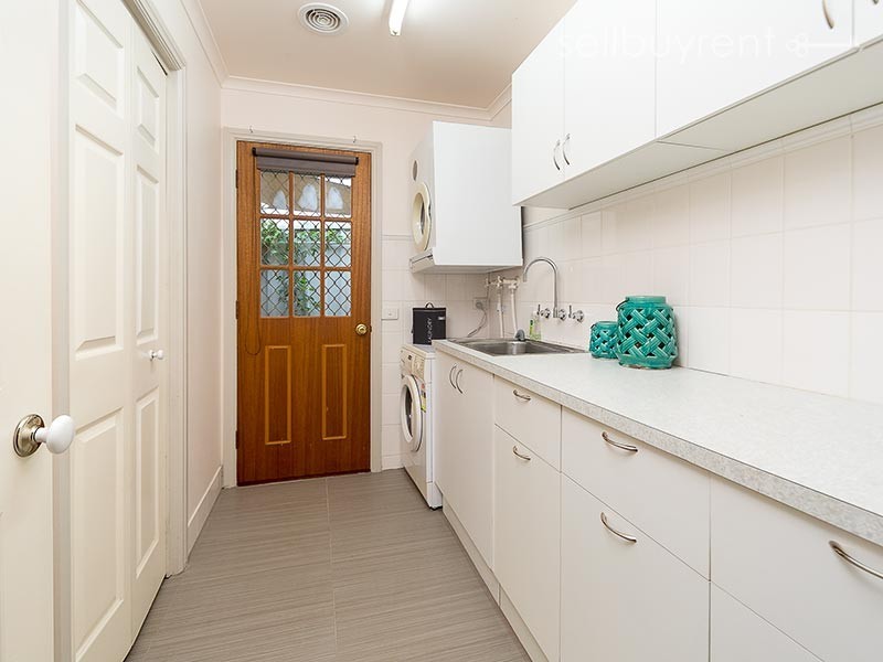 16 TEAL COURT, Wodonga VIC 3690